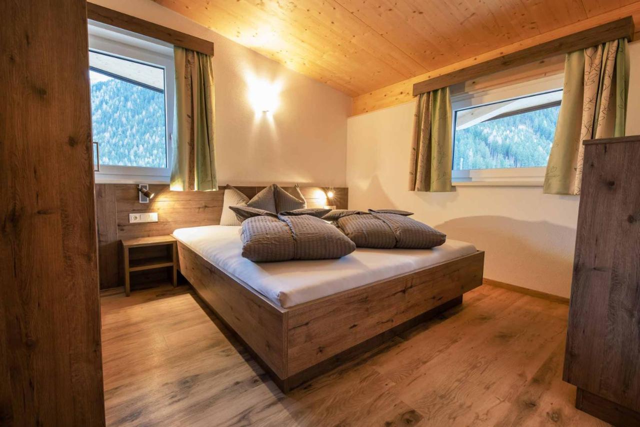 Ferienhaus Gipfelblick Neustift im Stubaital Exterior photo